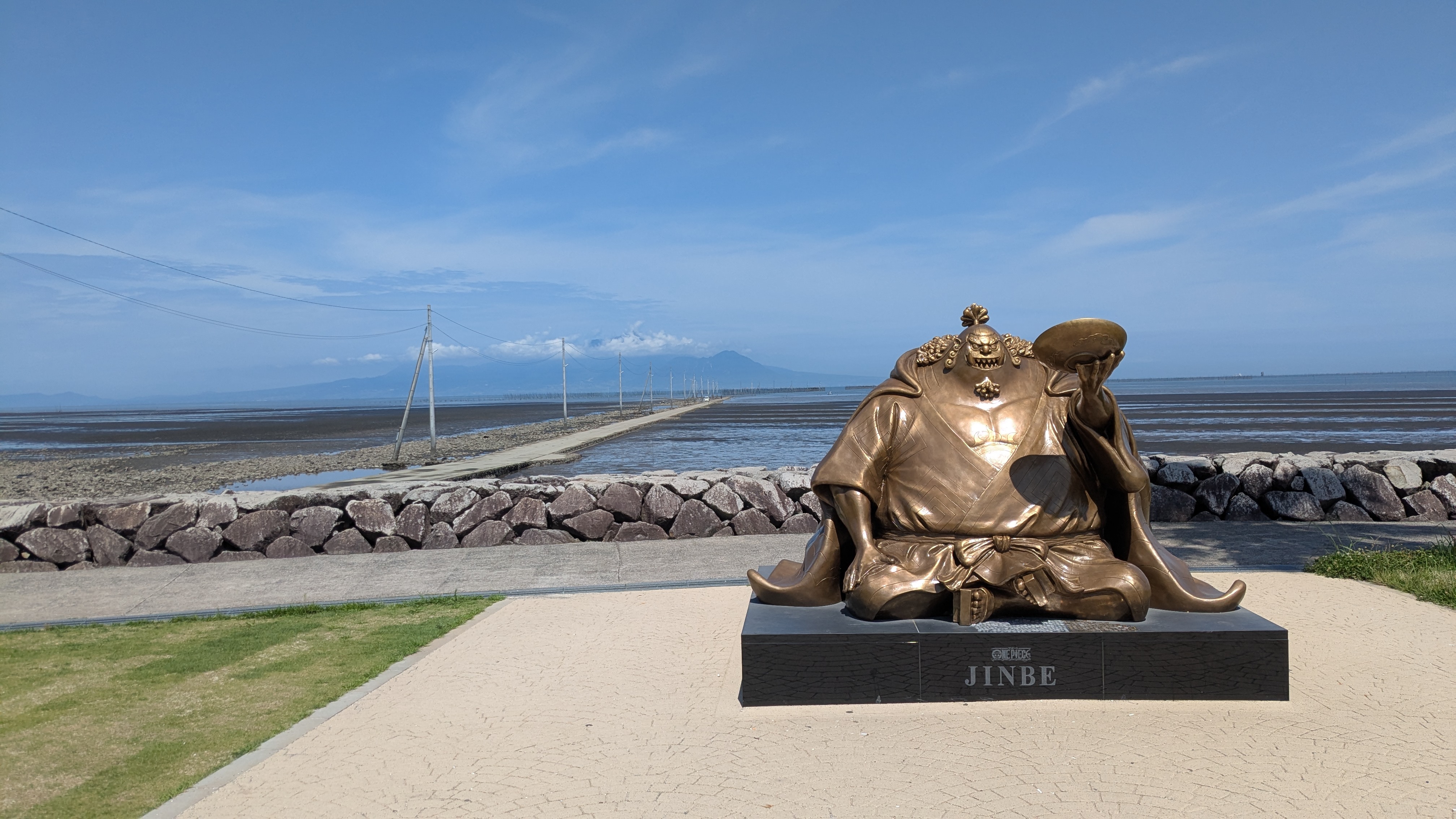 【ジンベエ像】